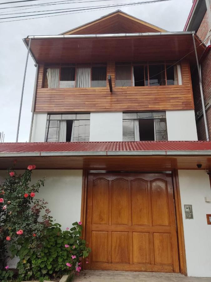 Suzet House Guest House Oxapampa Exterior foto