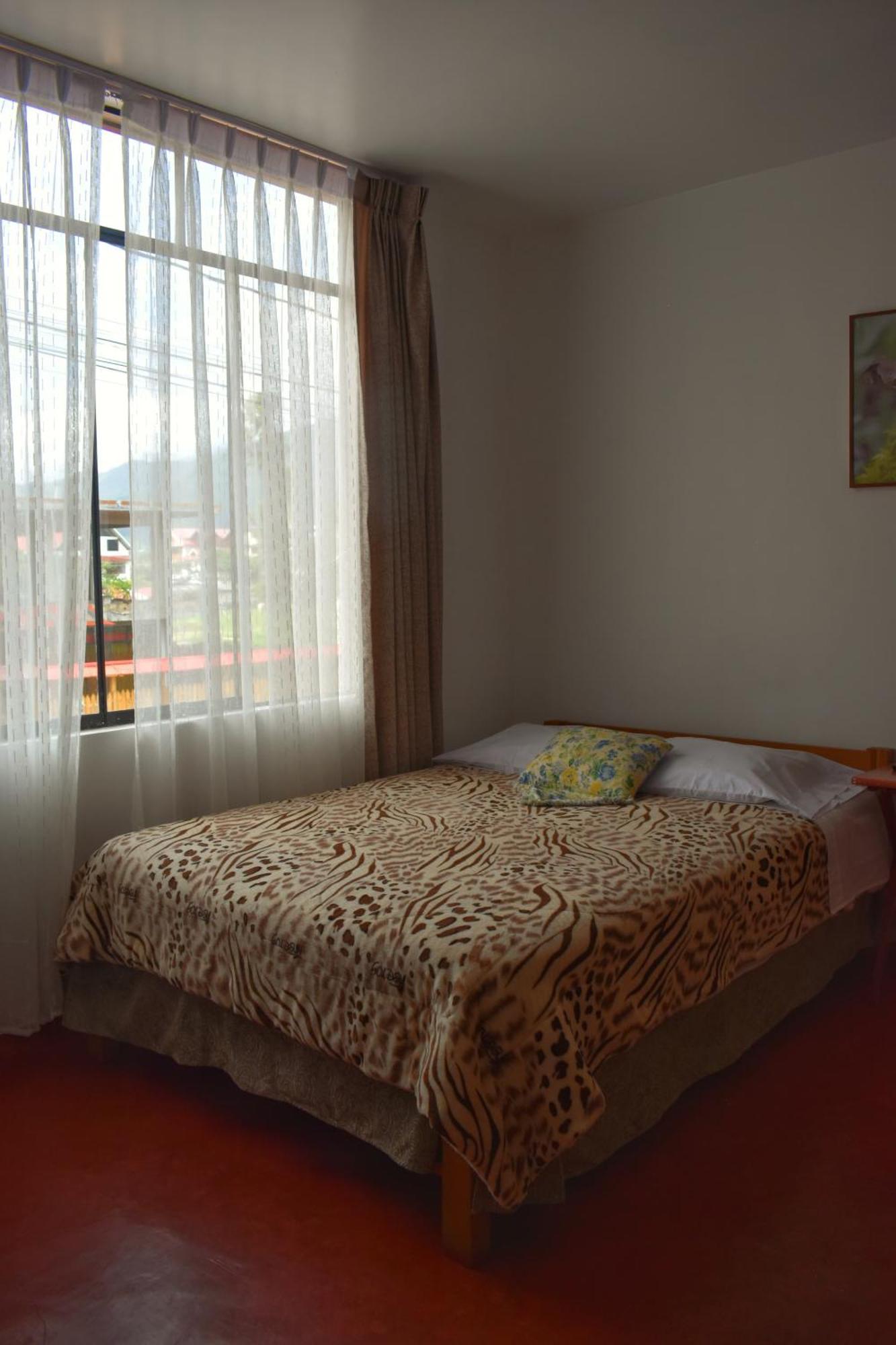 Suzet House Guest House Oxapampa Exterior foto