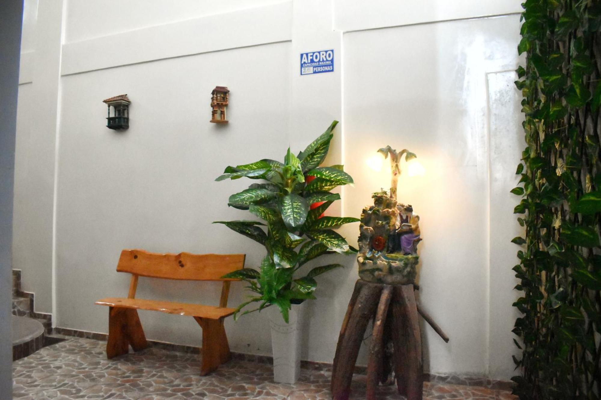 Suzet House Guest House Oxapampa Exterior foto